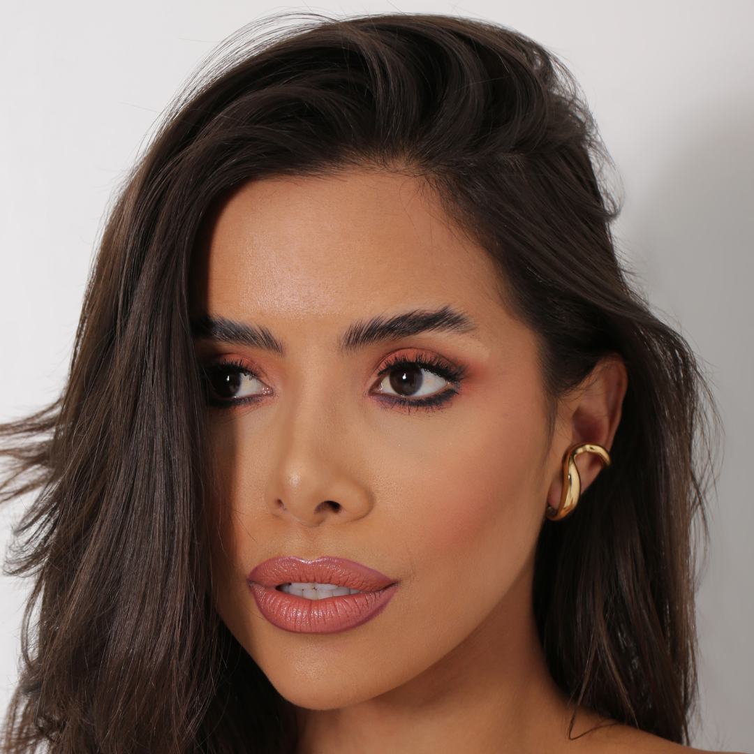 Brinco Ear Cuff Orgânico Liso Banhado a Ouro 18K