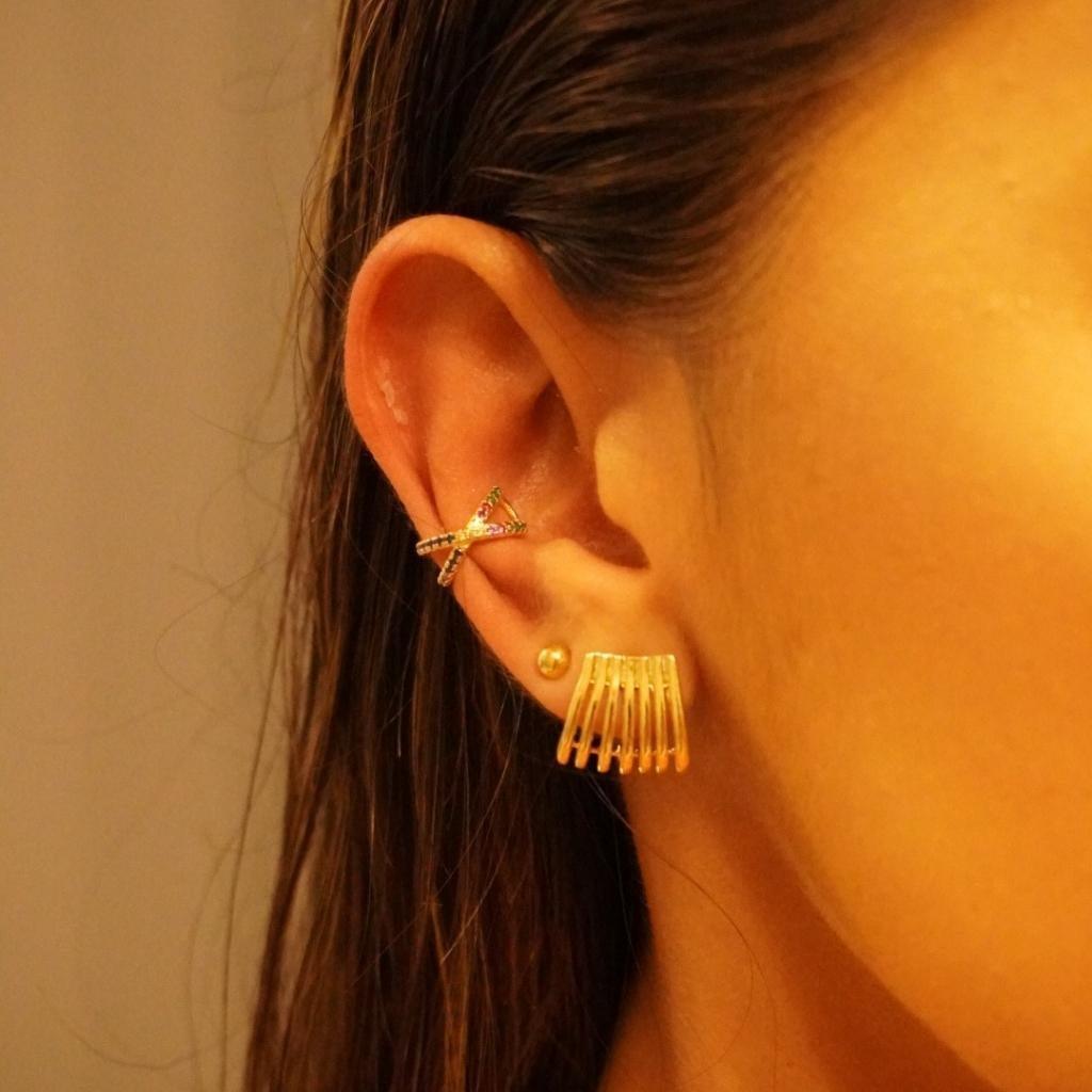 Piercing Infinito Zircônias Cristais Banhado a Ouro 18K