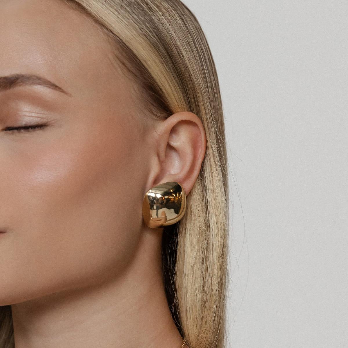Brinco Square Banhado A Ouro 18k - Mafê Acessórios