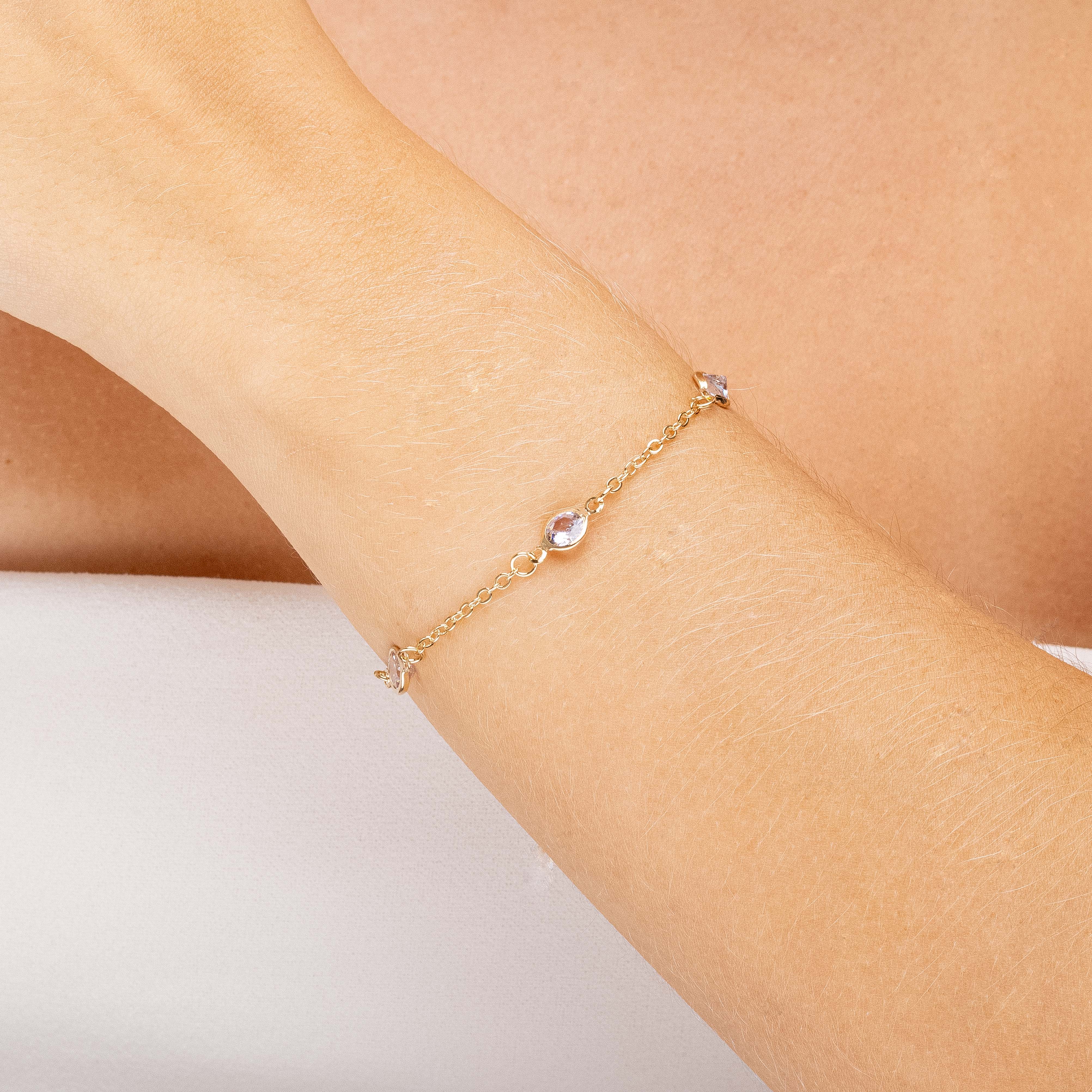 Pulseira Zircônias Cristais Banhada A Ouro 18K