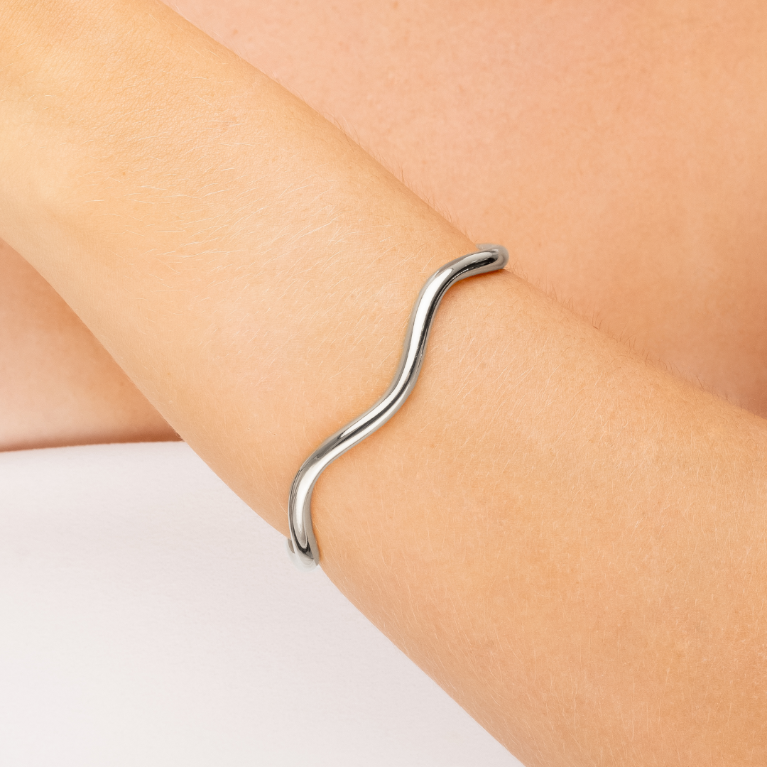 Bracelete Tubo Ondulado Prata