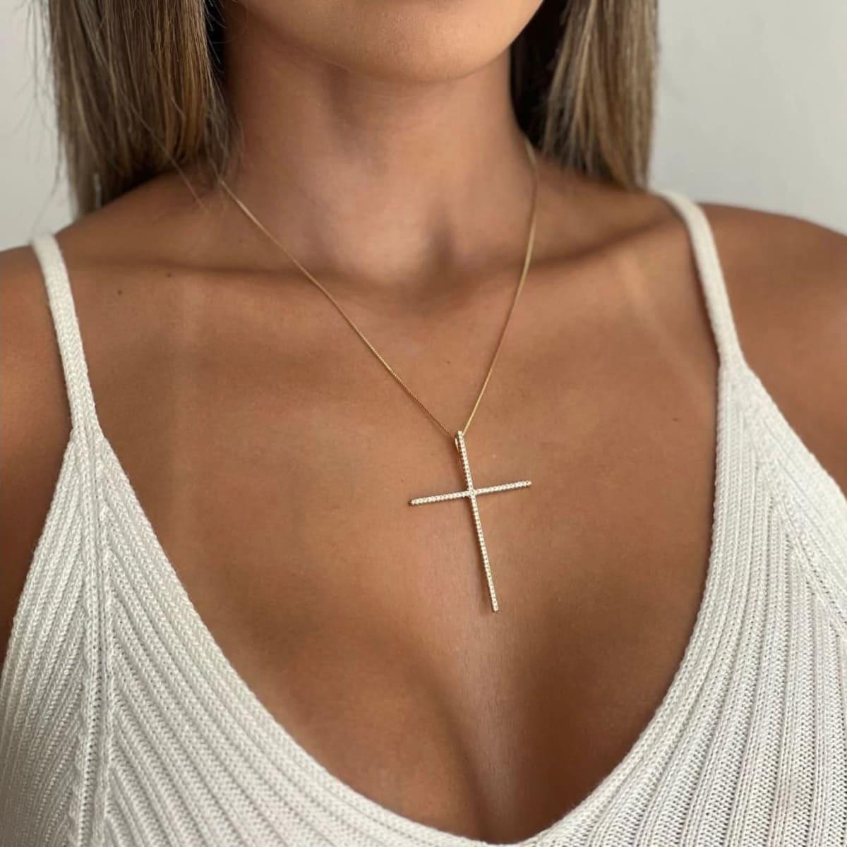 Colar Cruz Em Zircônia Banhado a Ouro 18K - Mafê Acessórios