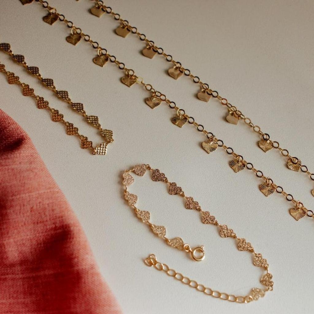Pulseira Vários Corações Banhada A Ouro 18K