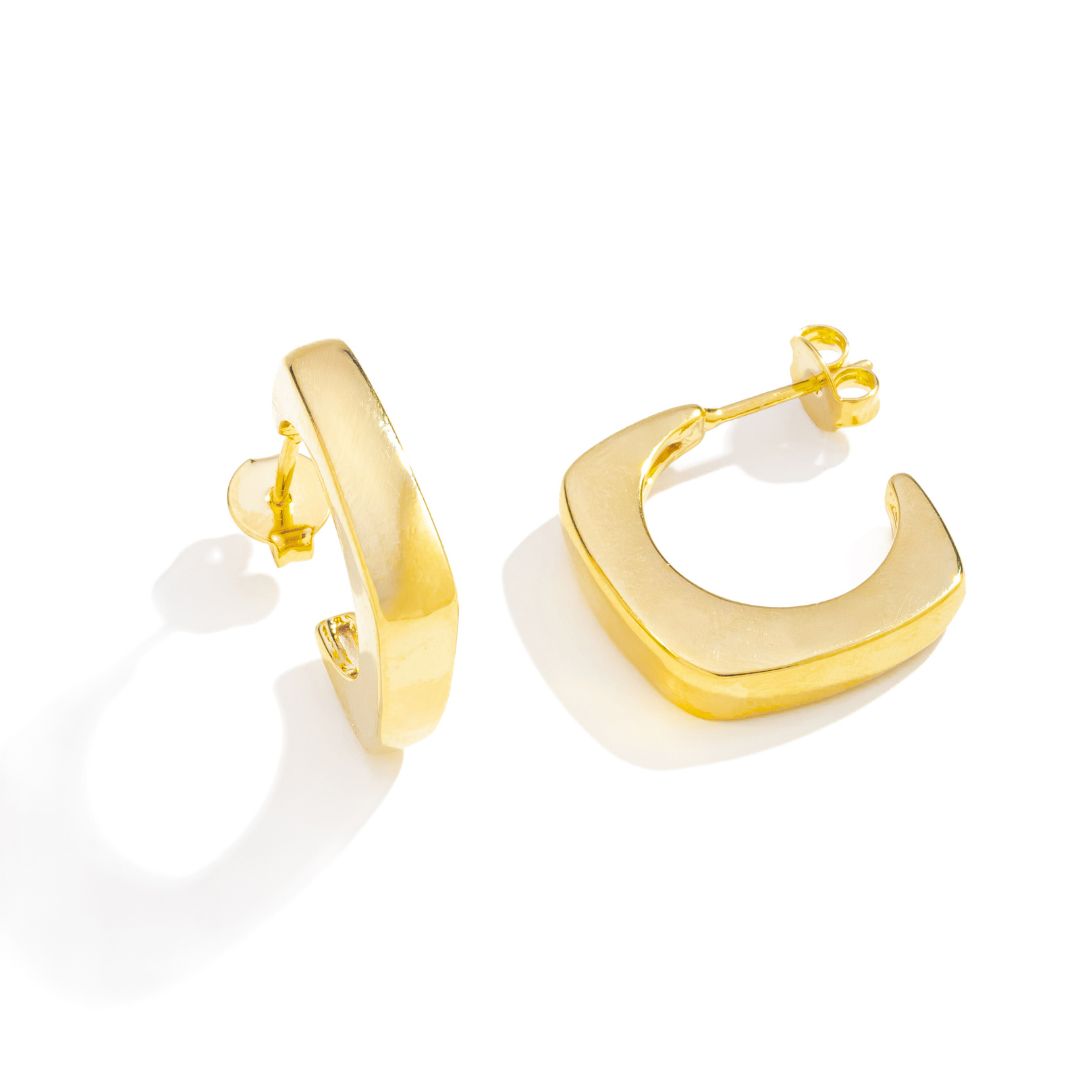 Brinco Argola Quadrada G Banhado a Ouro 18K