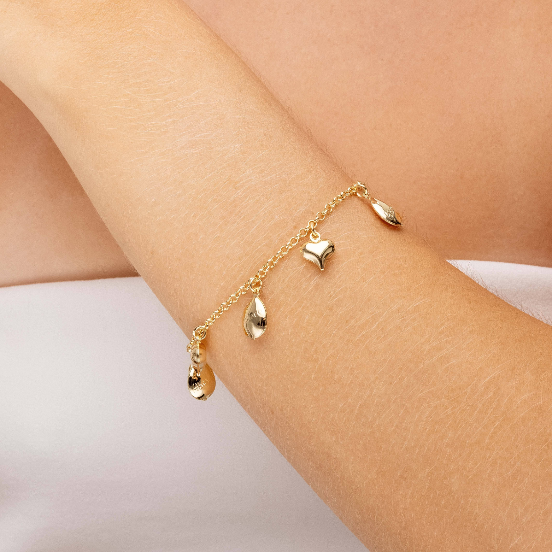Pulseira com Gota e Coração Banhada a Ouro 18K
