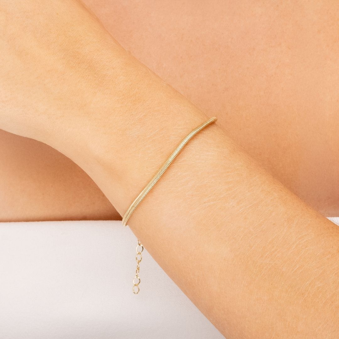 Pulseira Malha Fina Banhada a Ouro 18K