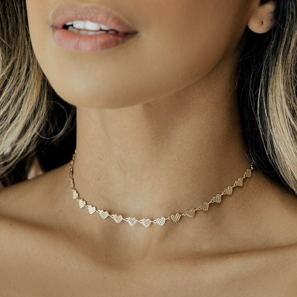 Choker Coração Banhada a Ouro 18K - Mafê Acessórios